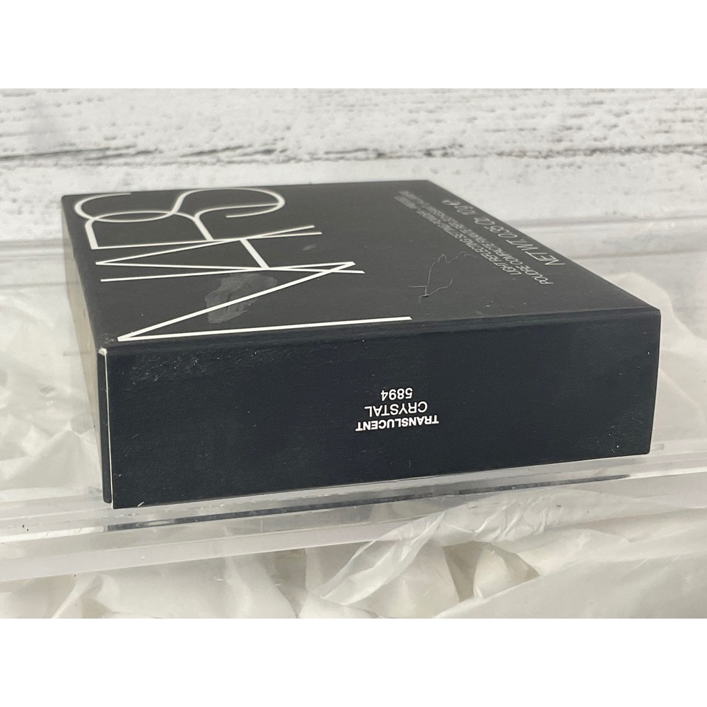 NARS Translucent Crystal Reflecting Setting Powder‎ #5894 - Picture 2 of 2